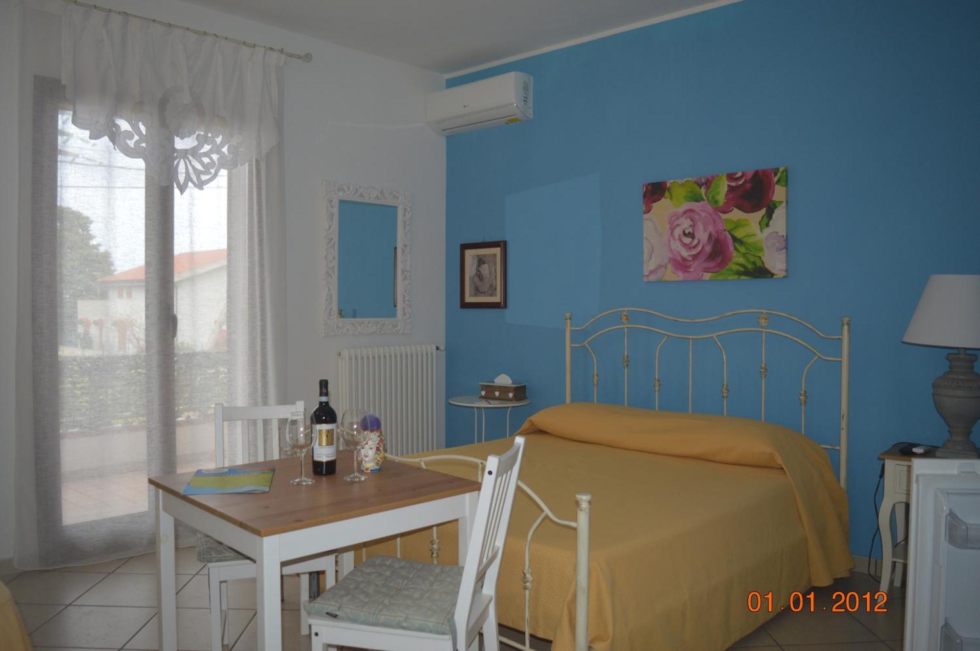 アヴォラ La Rosa Dei Venti Bed & Breakfast エクステリア 写真